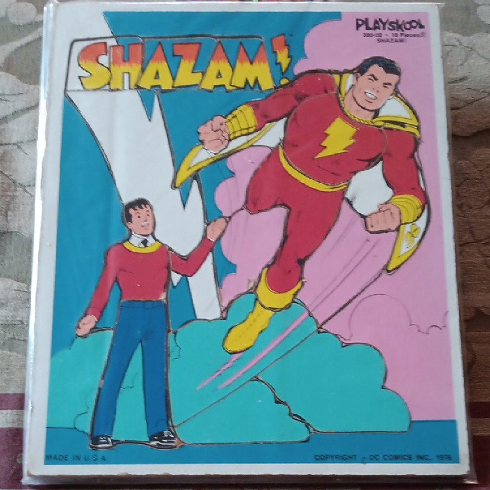 Playskool Shazam! Puzzle - Red and Yellow